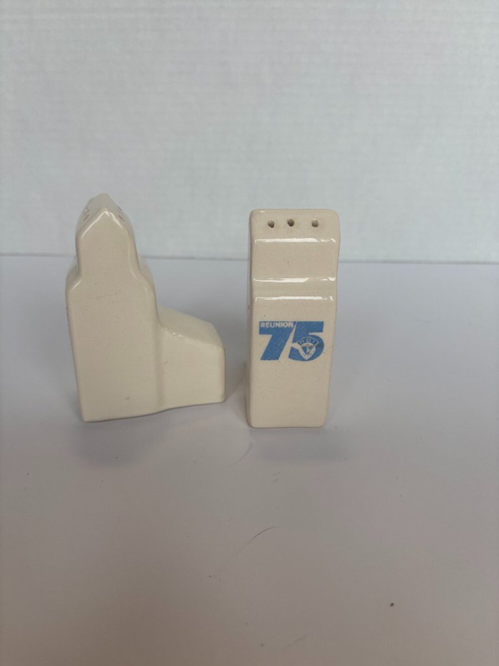 Vintage Ceramic Grain Elevator Souvenir Salt and Pepper Shakers